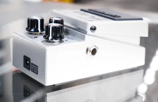 BOSS - FZ-5 Fuzz Pedal 2
